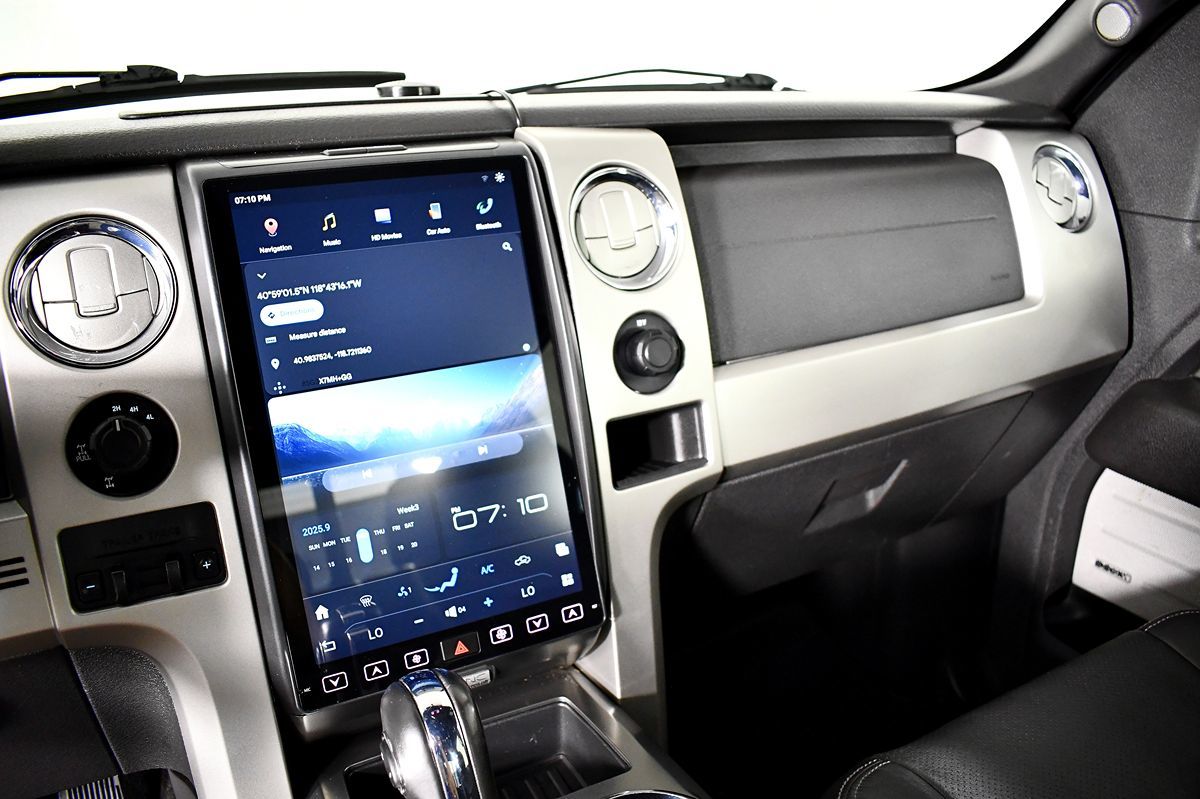 2014 Ford F-150 FX4 photo 27