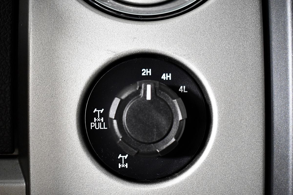 2014 Ford F-150 FX4 photo 31