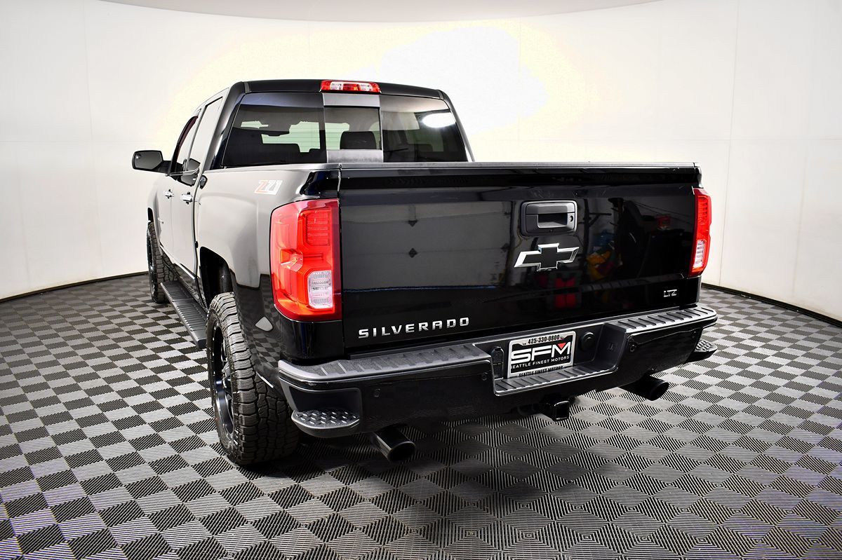 2017 Chevrolet Silverado 1500 LTZ photo 12
