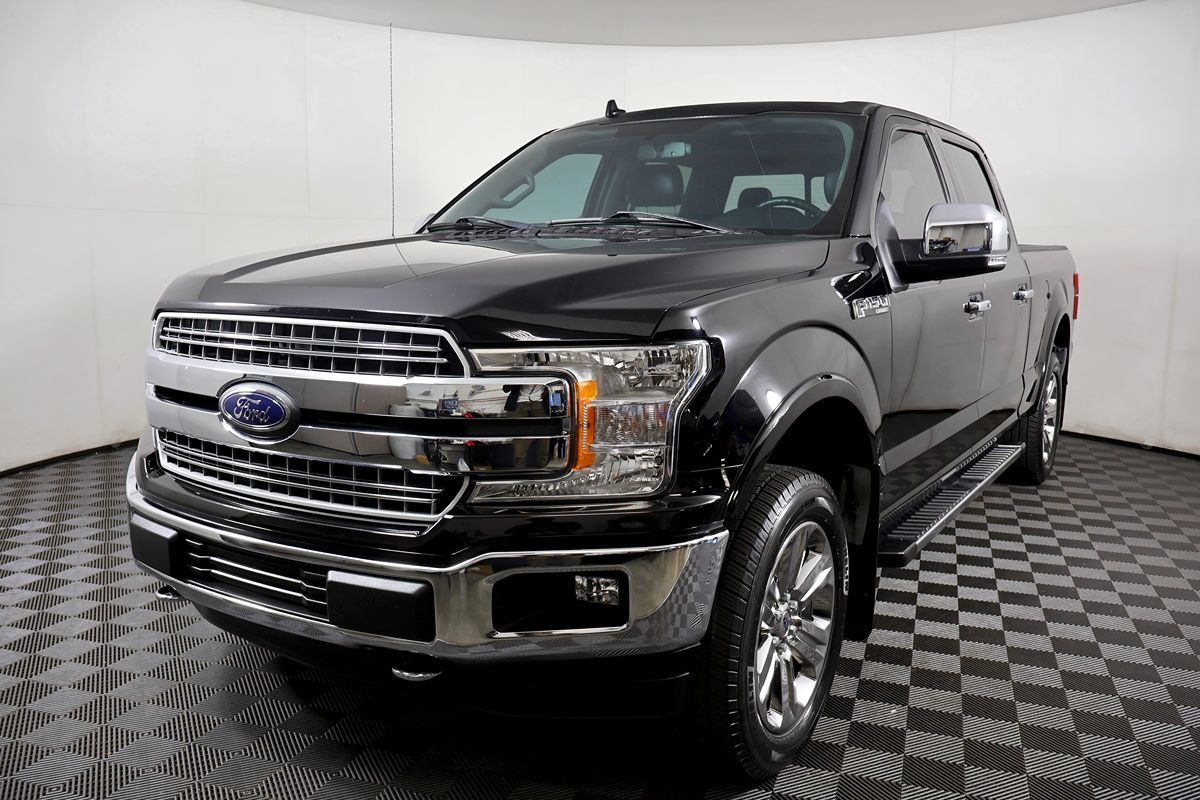 2018 Ford F-150 Lariat photo 2