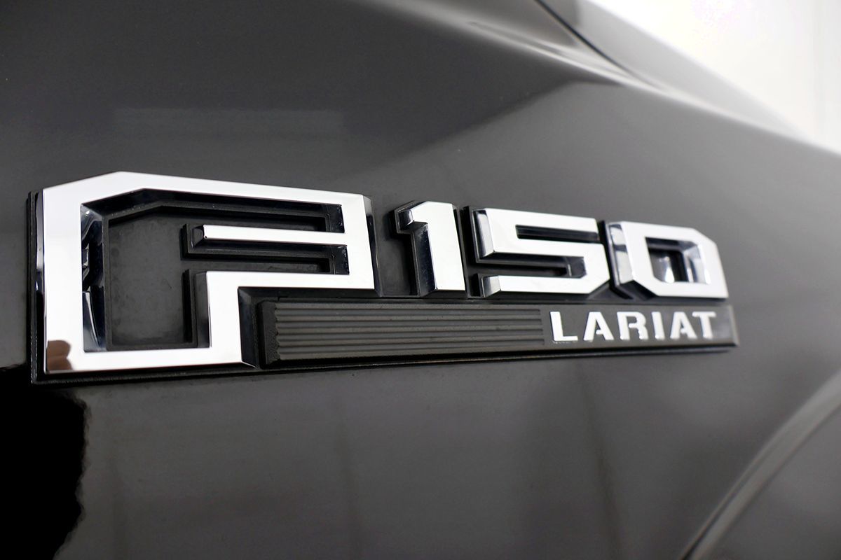 2018 Ford F-150 Lariat photo 37