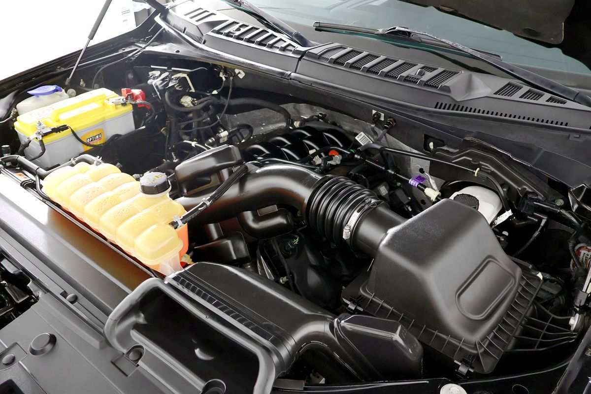 2018 Ford F-150 Lariat photo 38