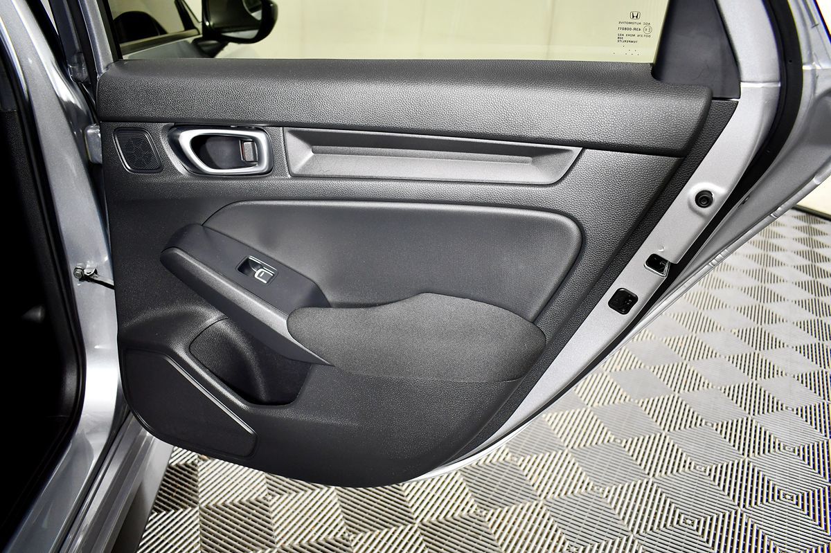 2024 Honda Civic Hatchback Sport photo 37