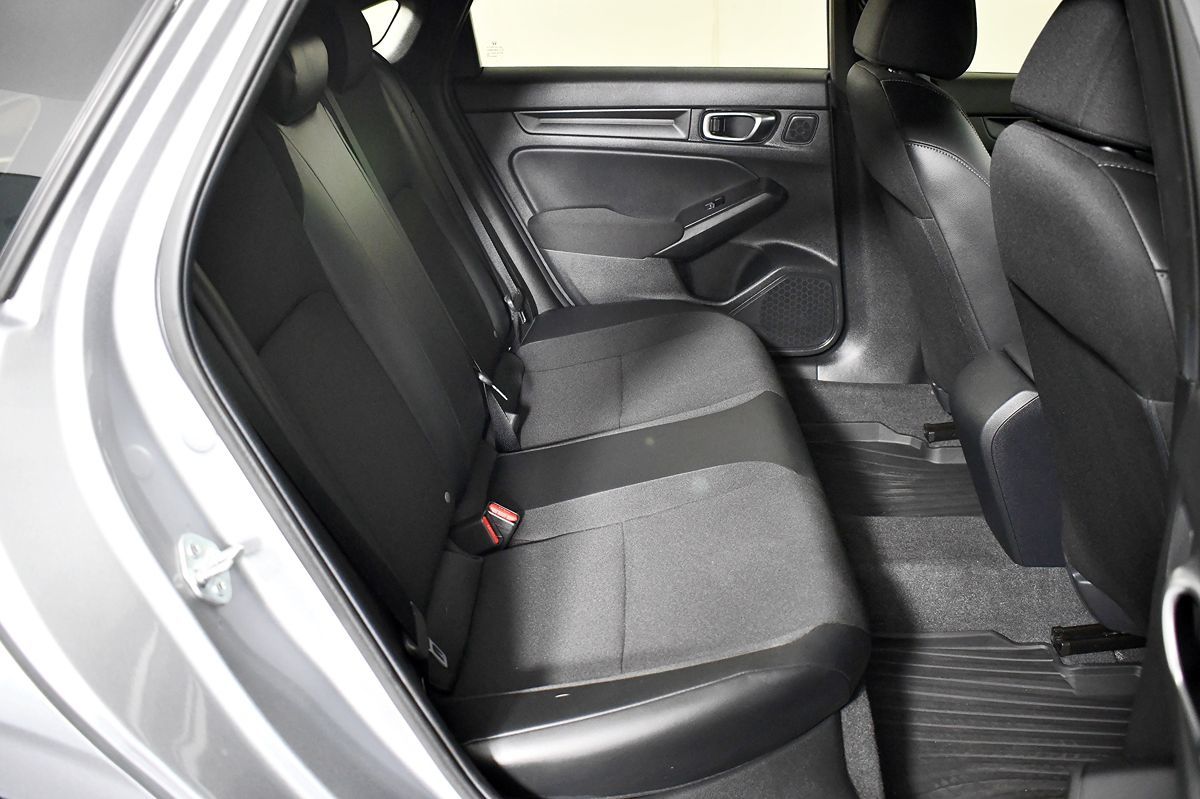 2024 Honda Civic Hatchback Sport photo 38