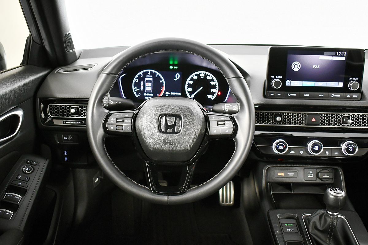2024 Honda Civic Hatchback Sport photo 18