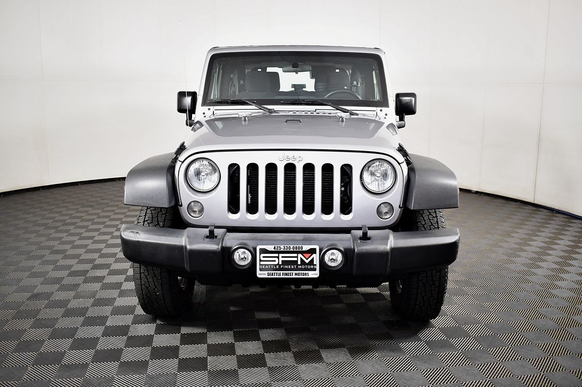 2016 Jeep Wrangler Sport photo 4