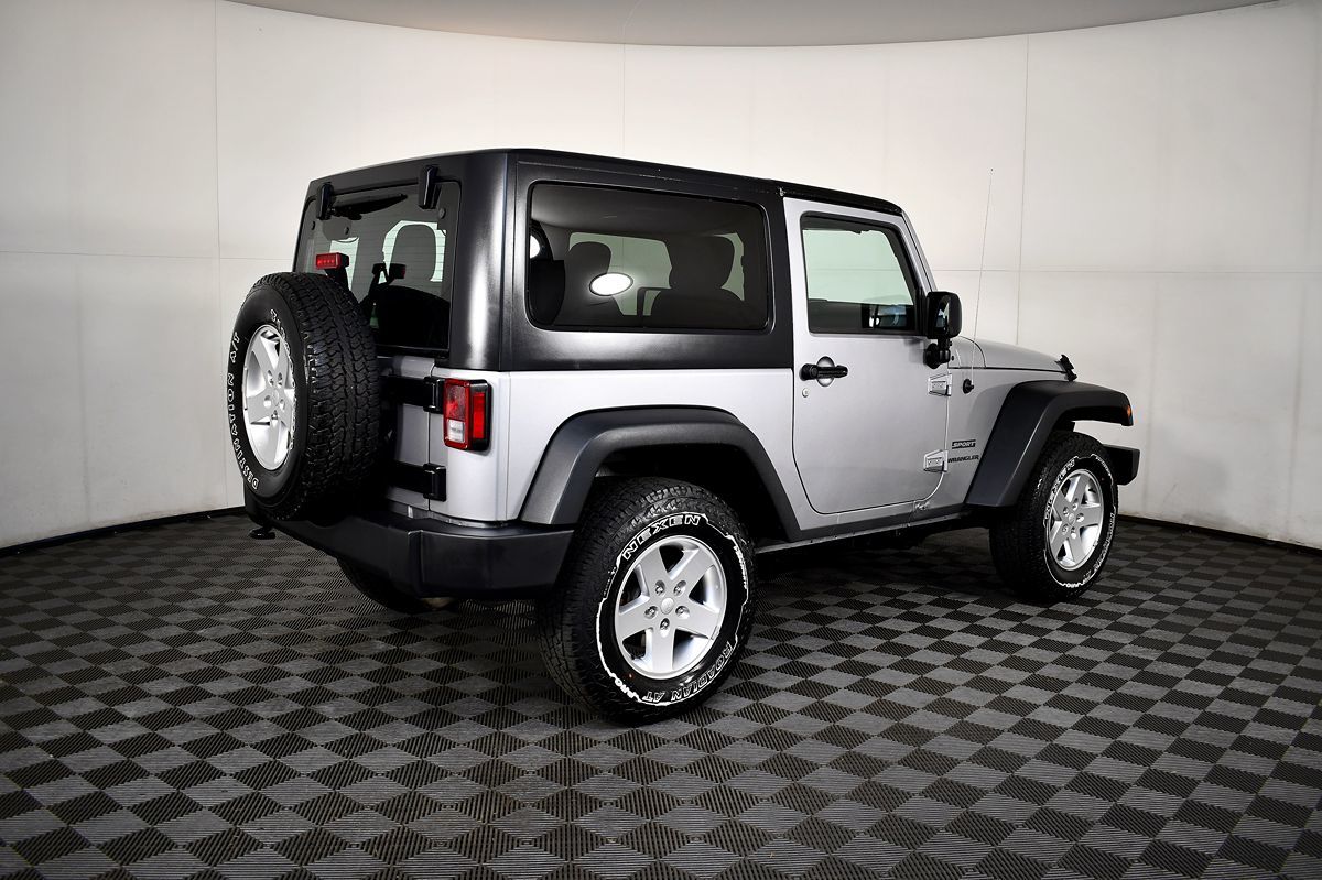 2016 Jeep Wrangler Sport photo 8