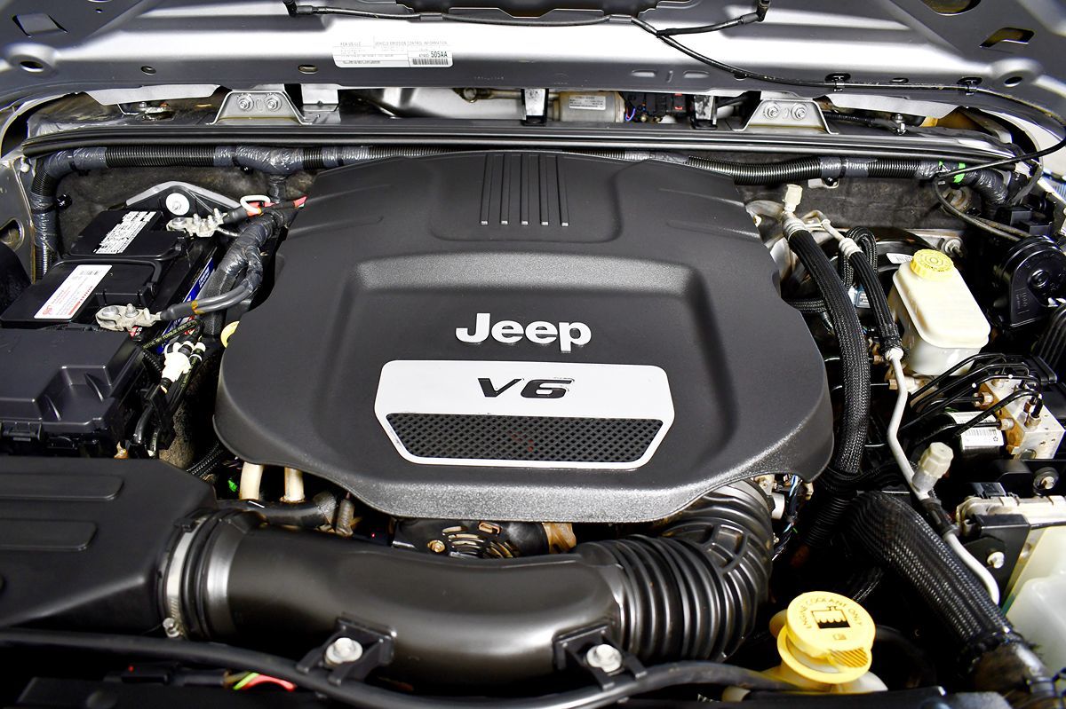 2016 Jeep Wrangler Sport photo 37
