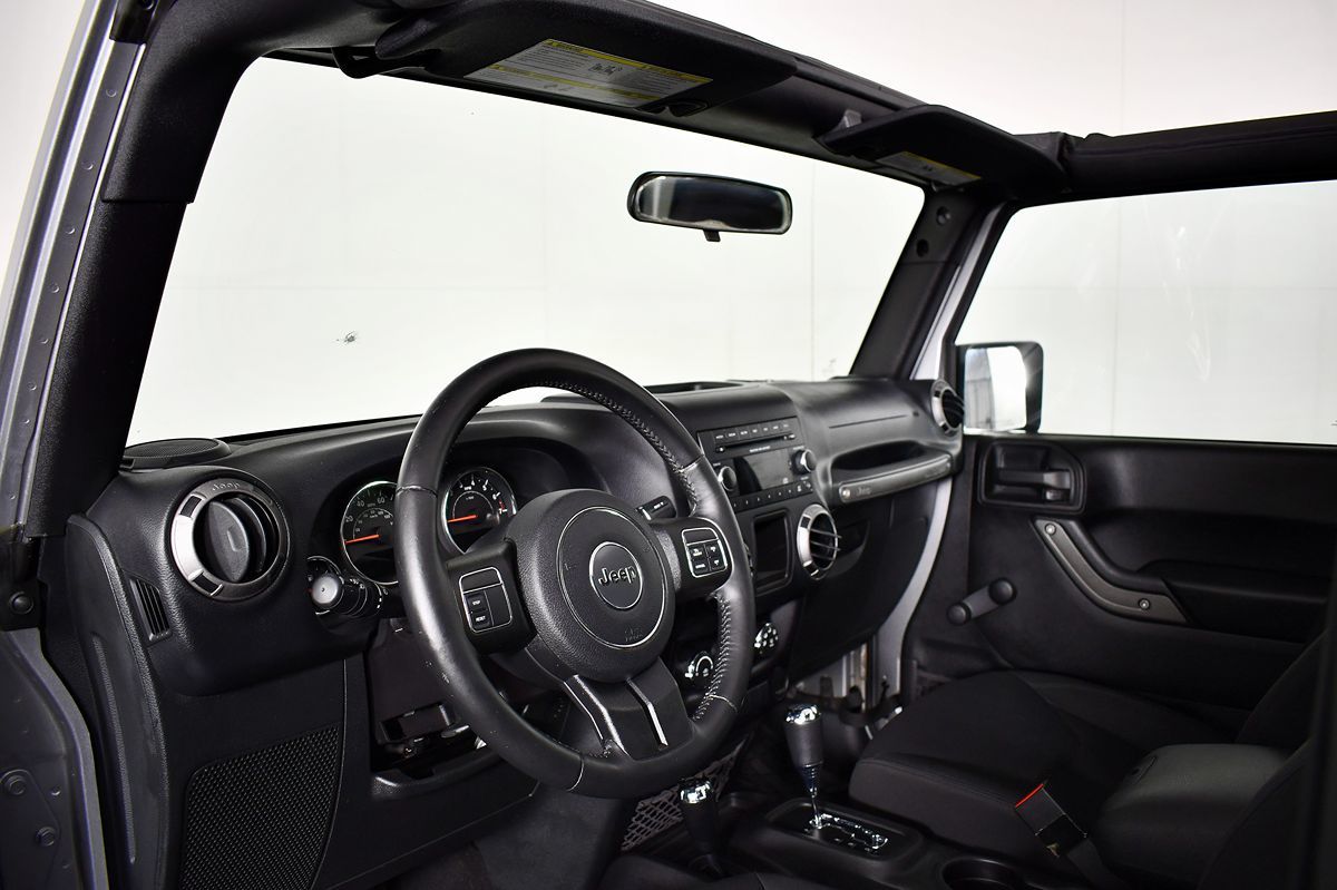 2016 Jeep Wrangler Sport photo 19