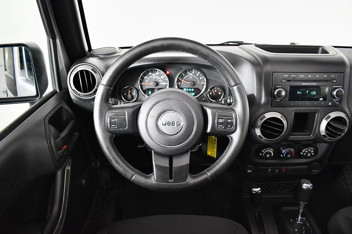 2016 Jeep Wrangler Sport photo 22