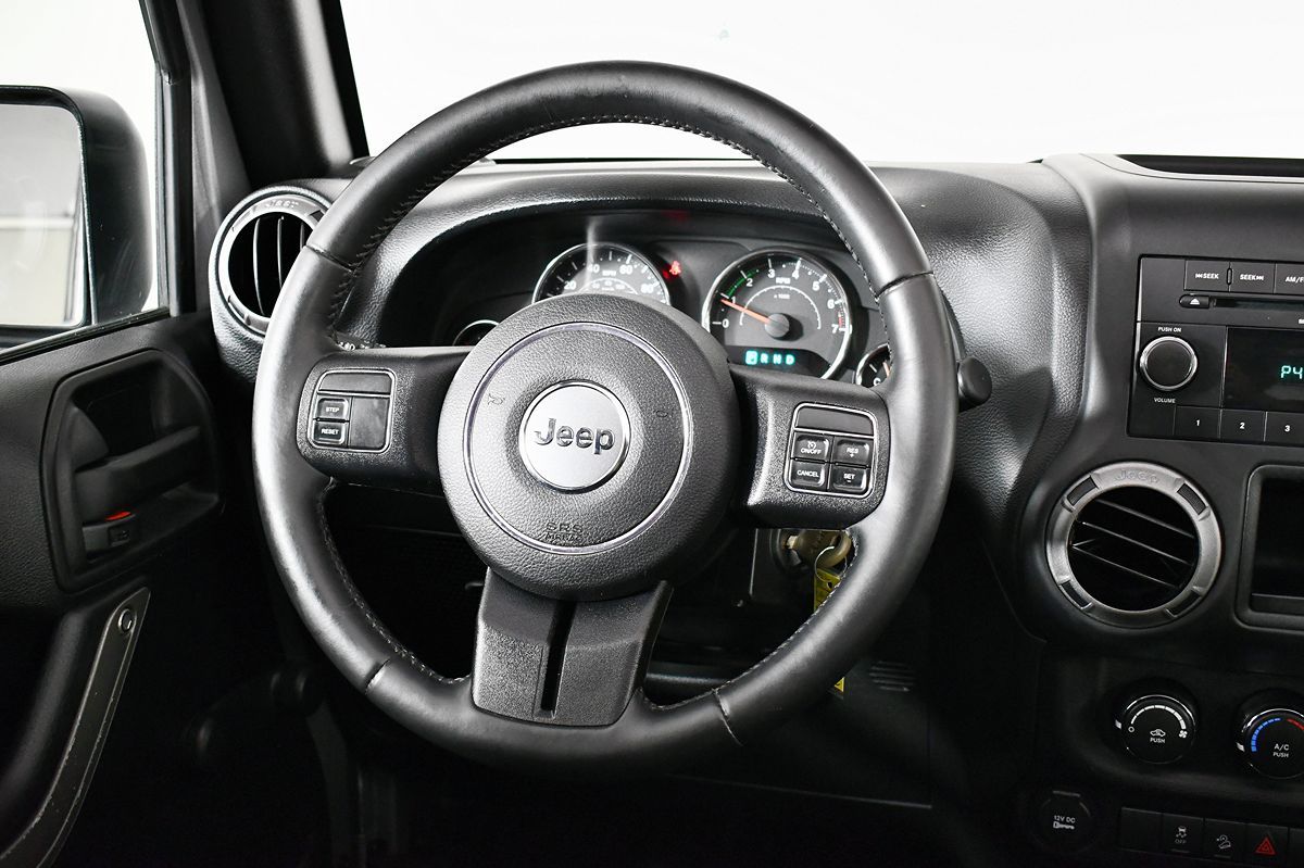 2016 Jeep Wrangler Sport photo 23