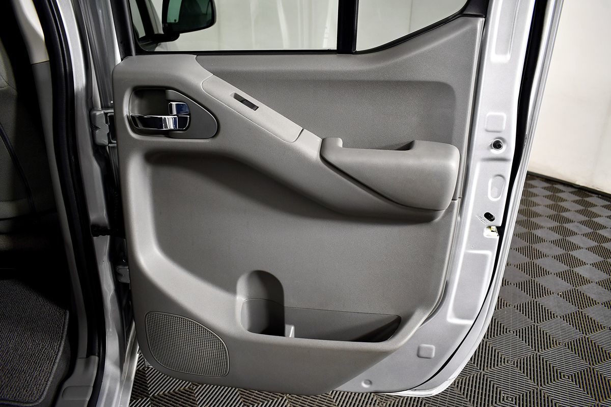 2021 Nissan Frontier SV photo 35