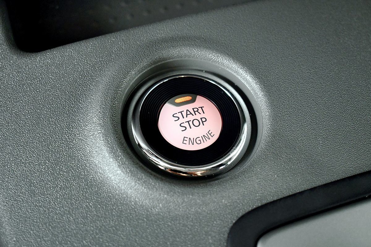 2021 Nissan Frontier SV photo 29