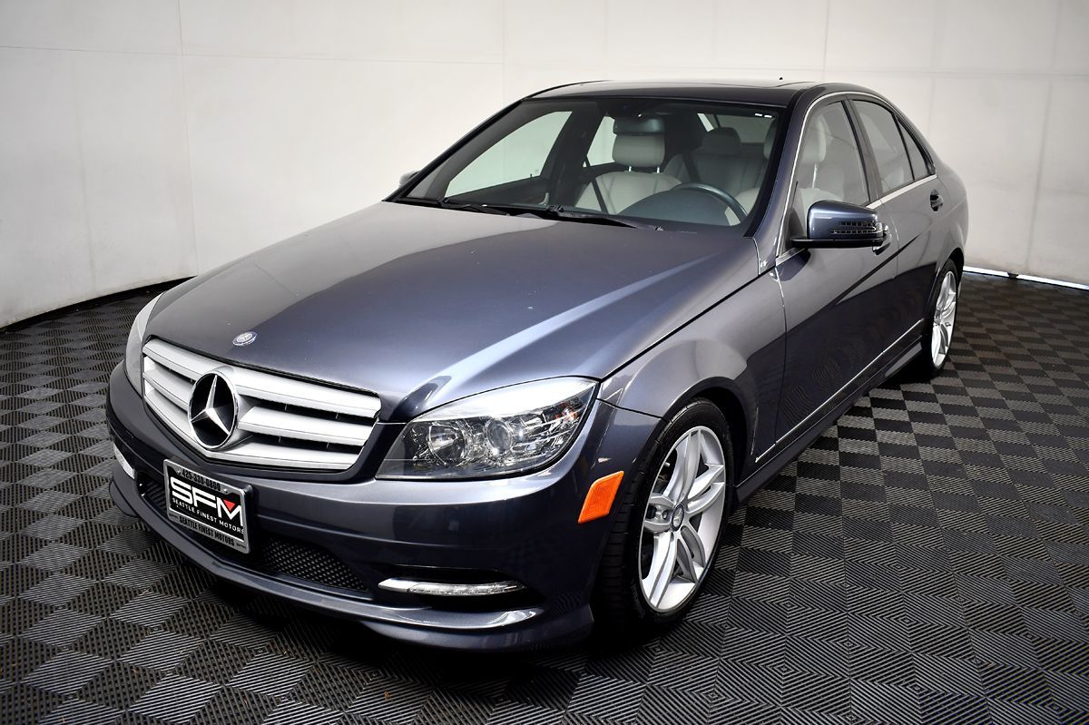2011 Mercedes Benz C 300 Sport Sedan 4MATIC photo 3