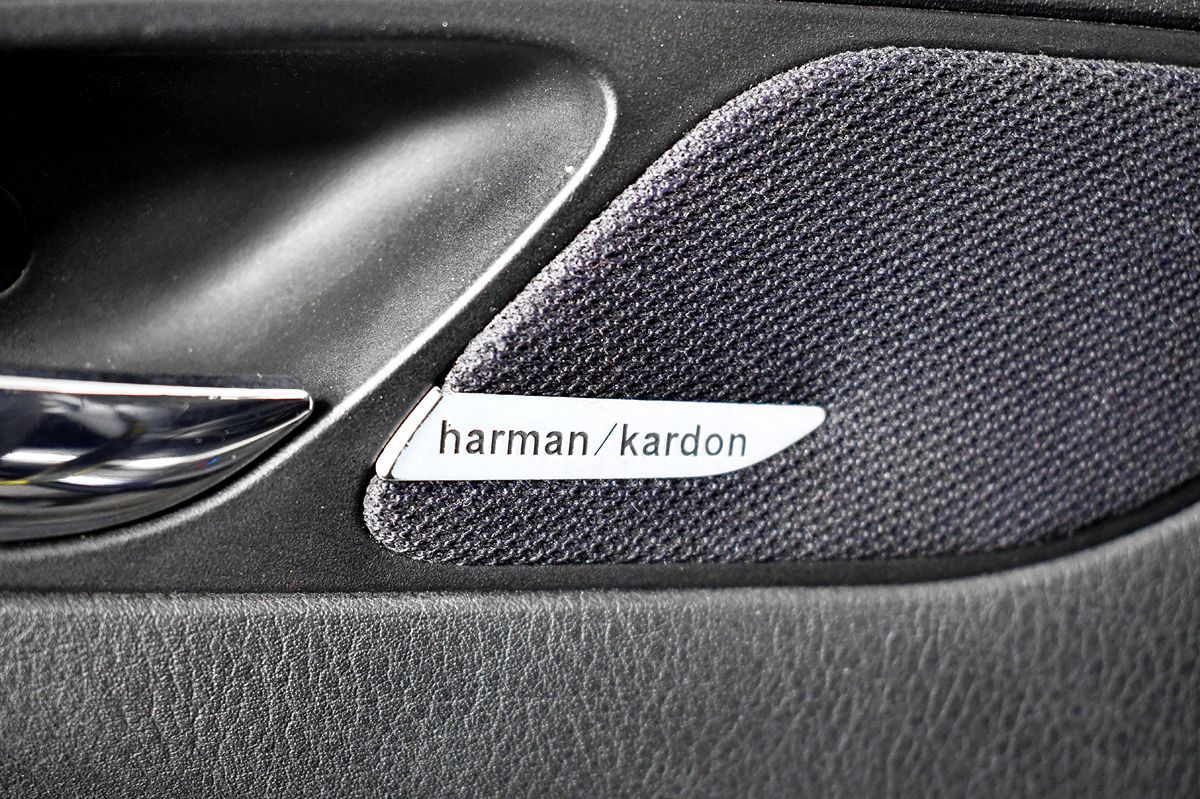 2001 BMW 3 Series Base - Photo 26