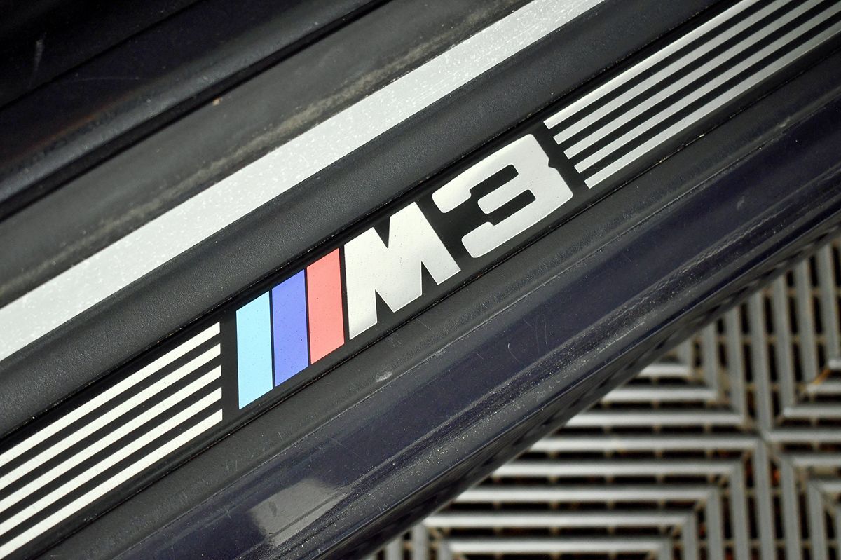 2001 BMW 3 Series Base - Photo 28