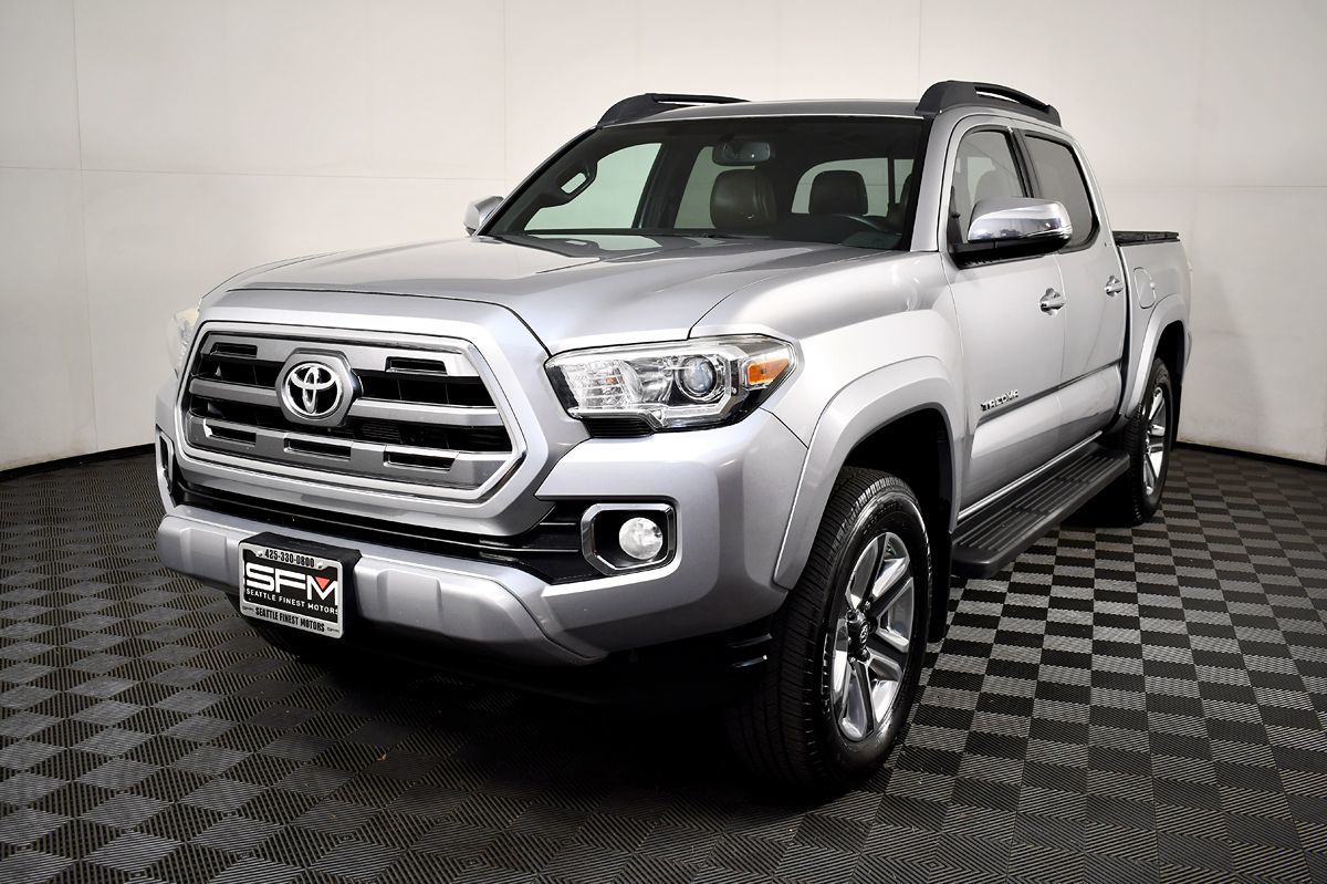 2016 Toyota Tacoma Limited photo 2