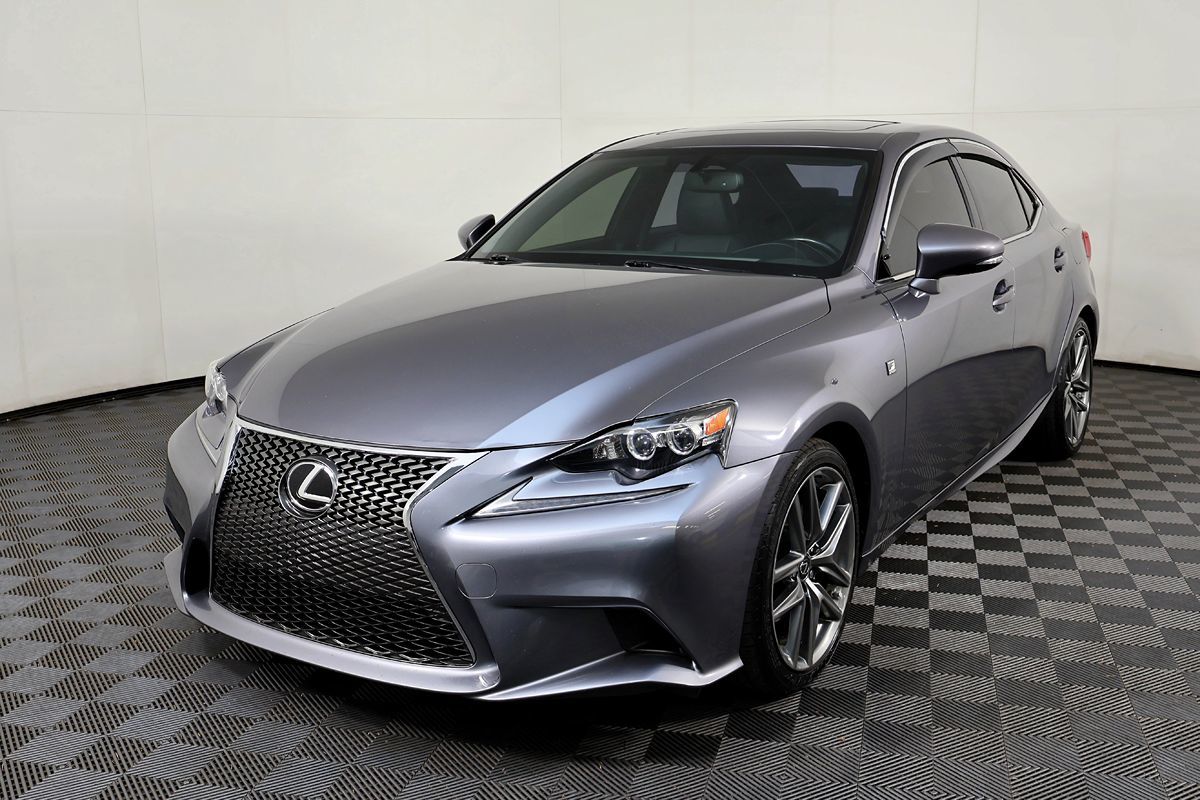 2014 Lexus IS 250 photo 4