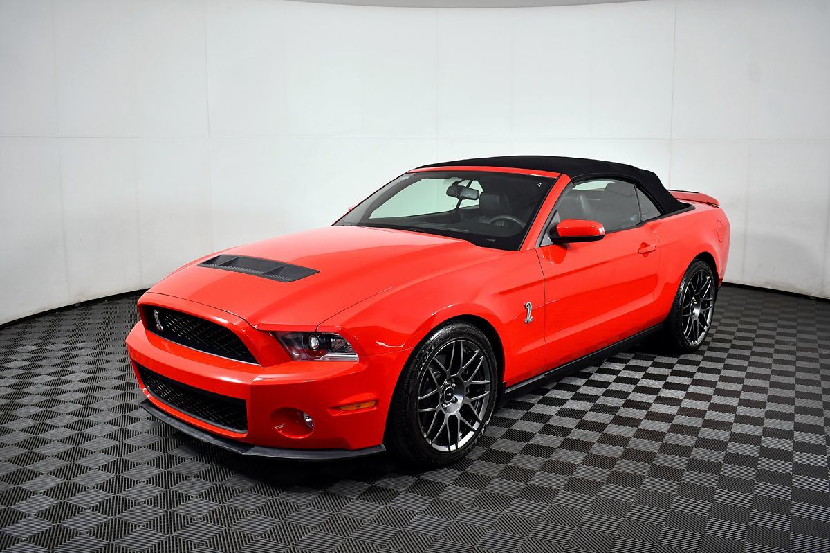 2011 Ford Mustang Shelby GT photo 3