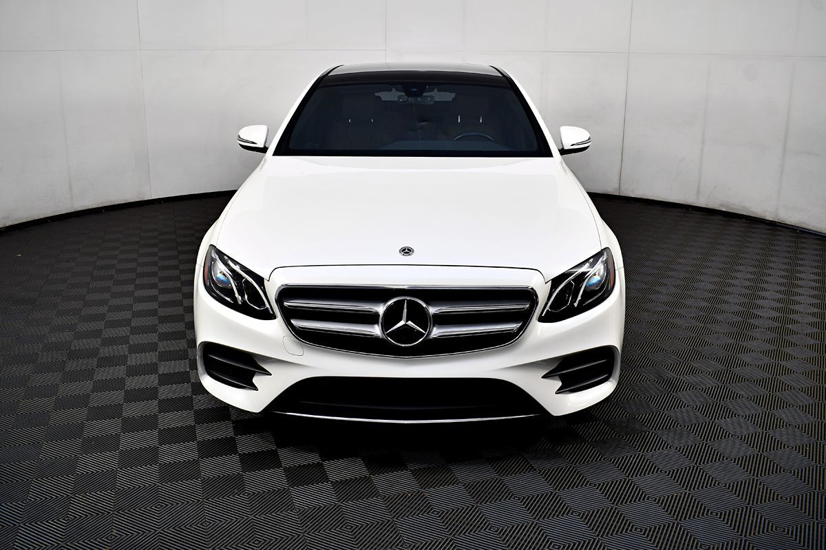 2019 Mercedes Benz E 450 4MATIC Sedan photo 3
