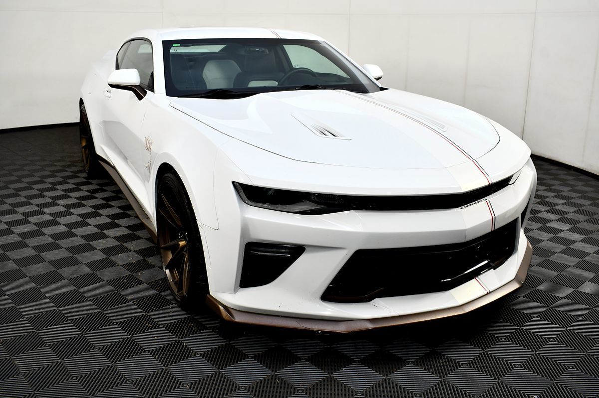 2017 Chevrolet Camaro 2SS photo 4
