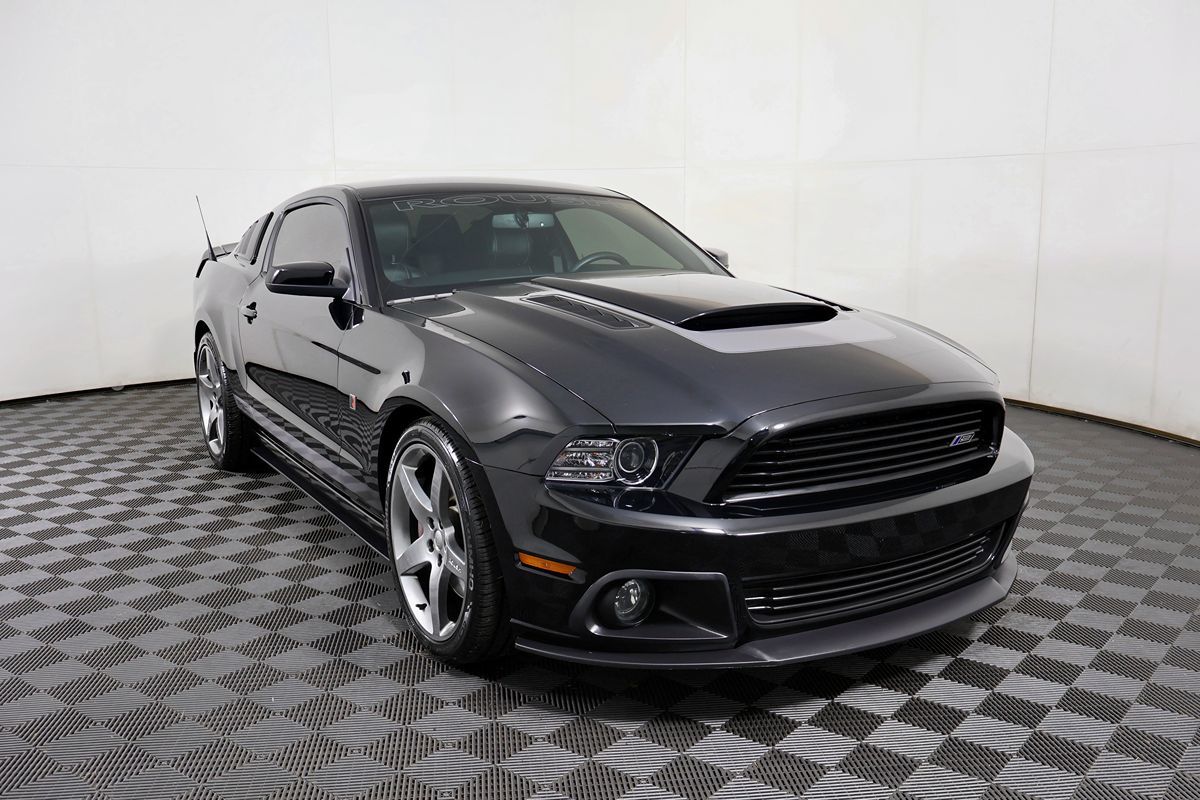 2014 Ford Mustang GT Premium photo 4