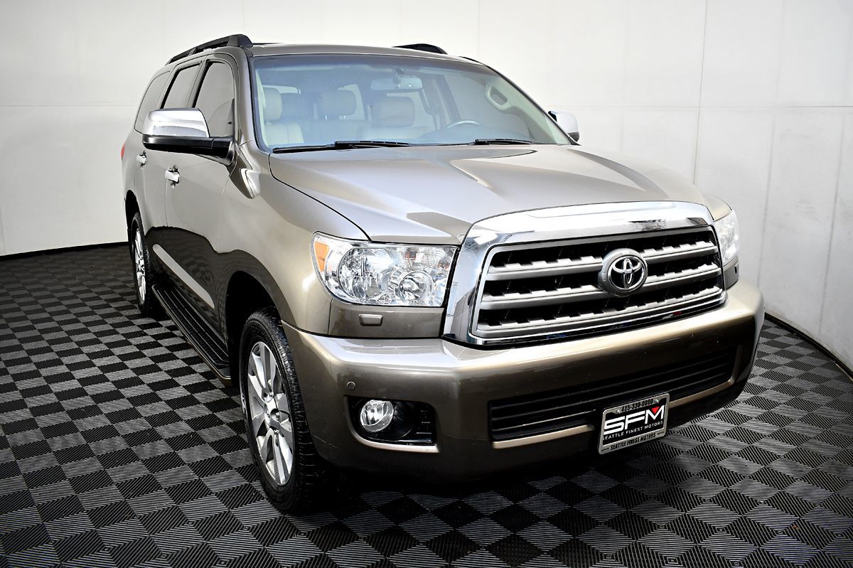 2014 Toyota Sequoia Limited photo 4