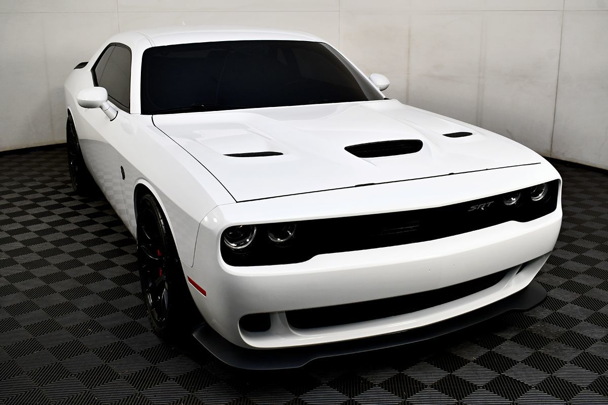 2015 Dodge Challenger SRT8 Hellcat photo 4