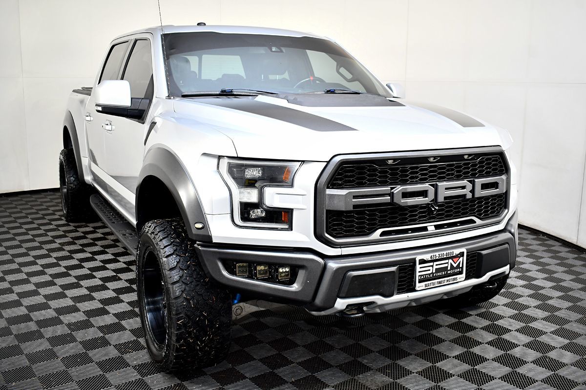 2018 Ford F-150 Raptor photo 4