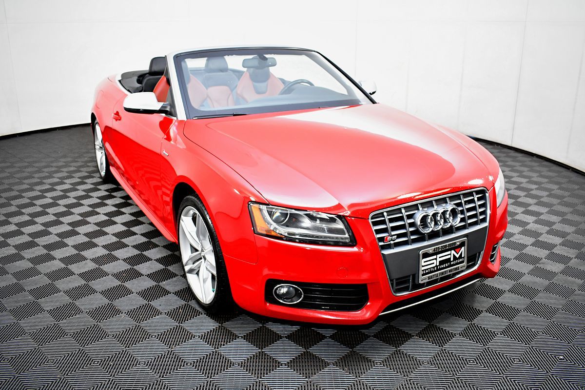 2011 Audi S5 Prestige photo 4
