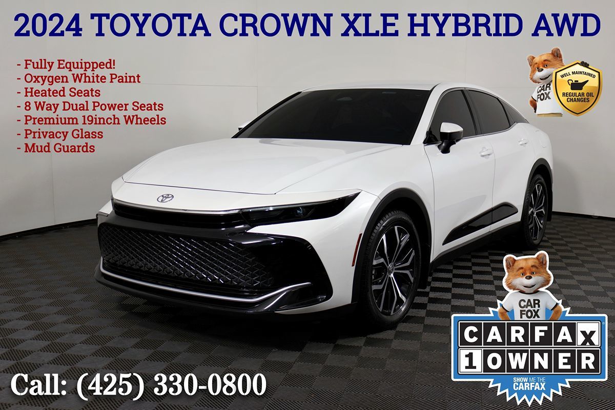 2024 Toyota Crown XLE AWD