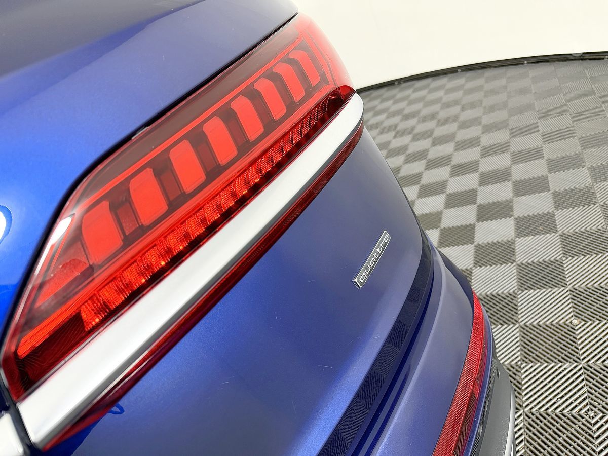 2023 Audi Q7 Premium Plus - Photo 12