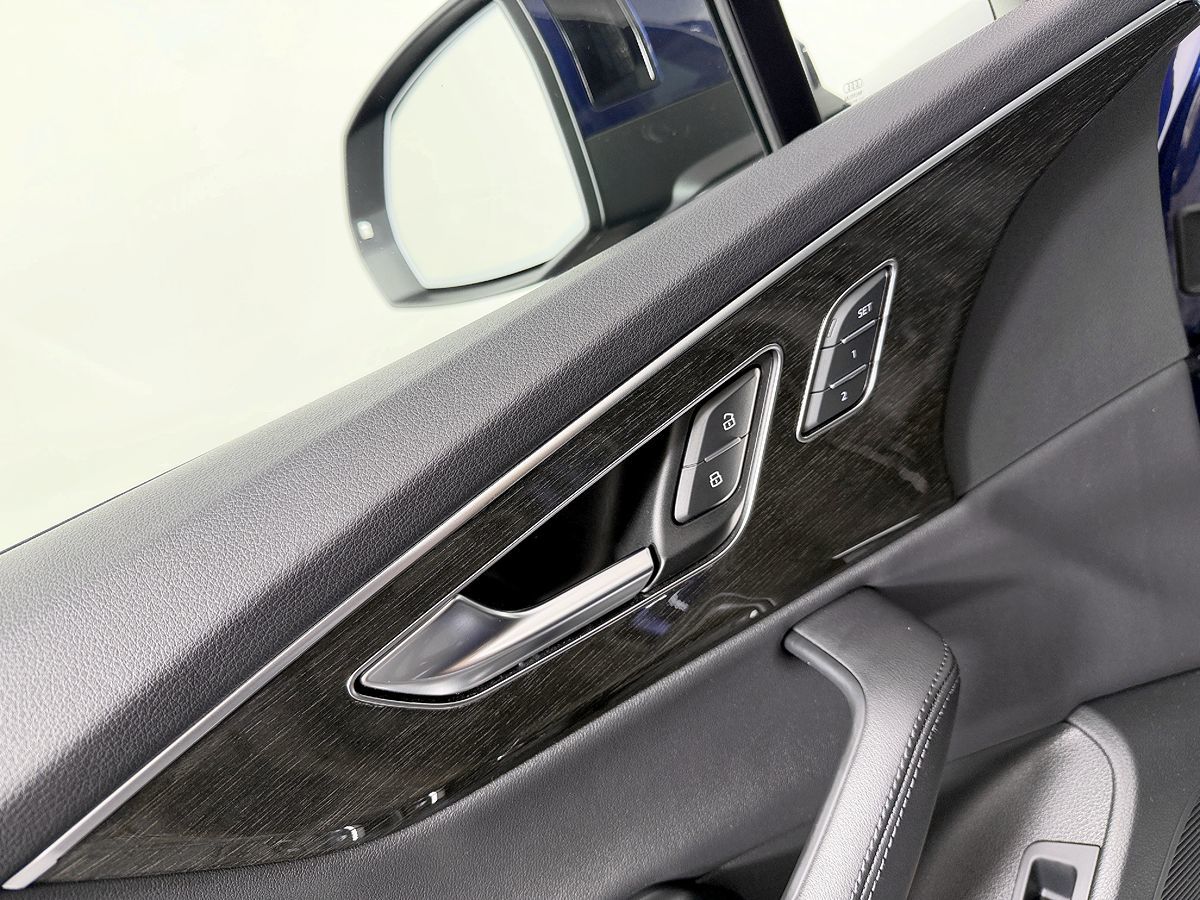 2023 Audi Q7 Premium Plus - Photo 33