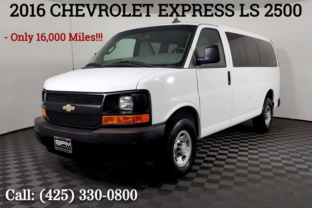 2016 Chevrolet Express 2500 LS's photo