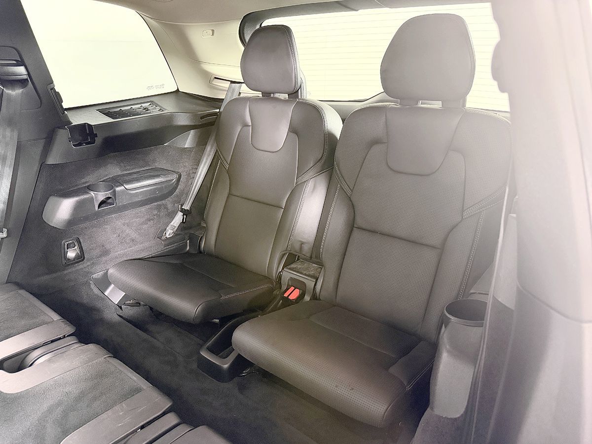 Volvo XC90 photo 41