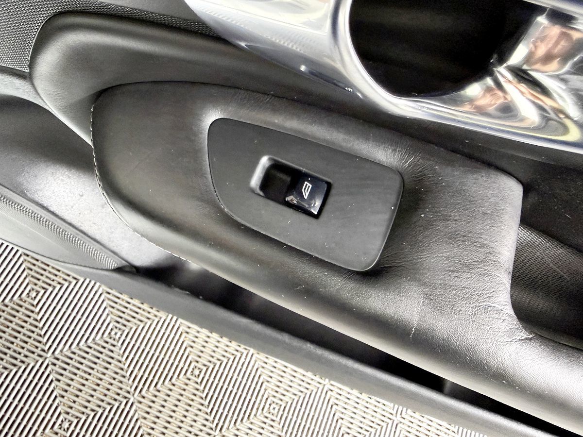 Volvo XC90 photo 48