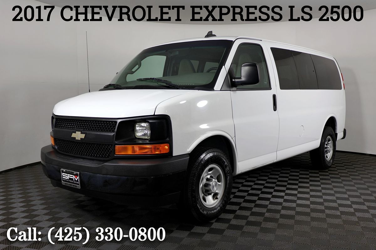 2017 Chevrolet Express 2500 LS's photo