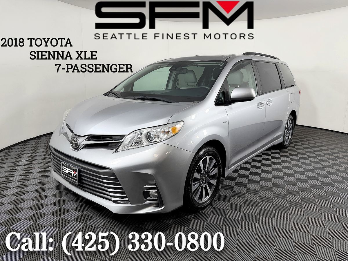 2018 Toyota Sienna XLE V6 AWD 7-Passenger's photo