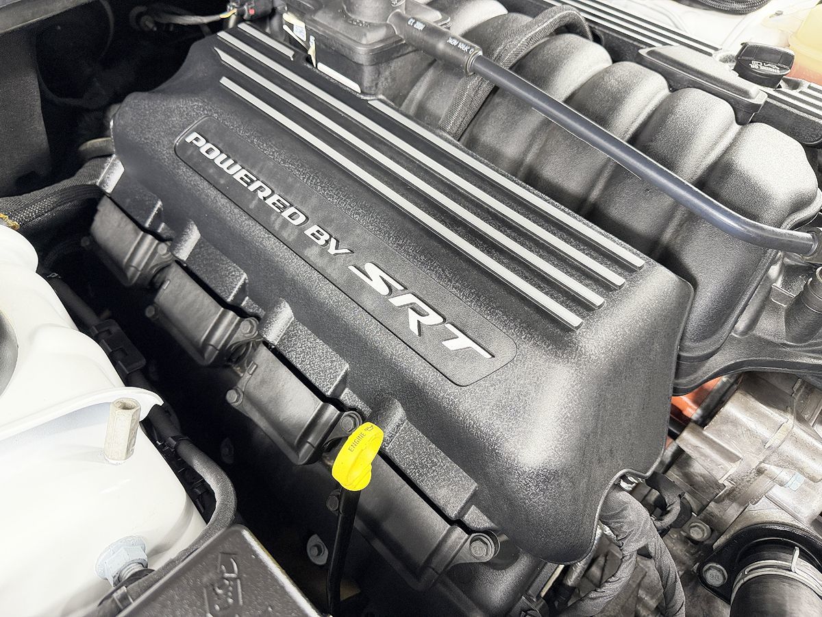 Dodge Challenger photo 26