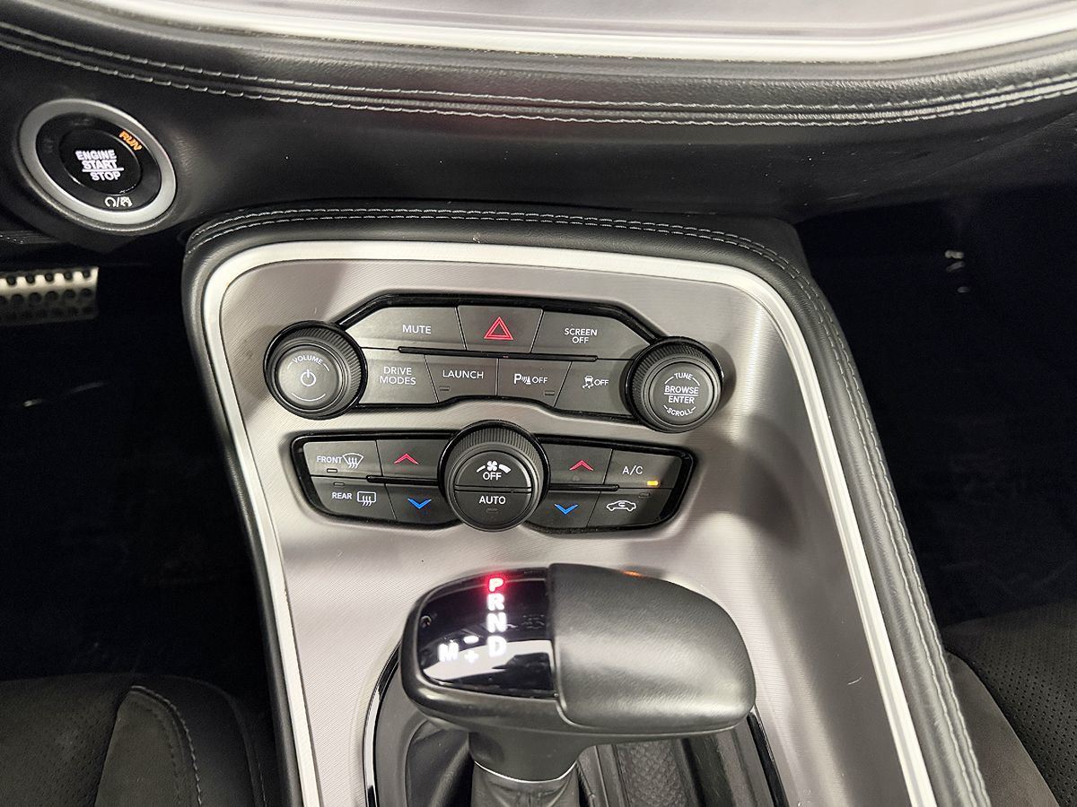Dodge Challenger photo 60