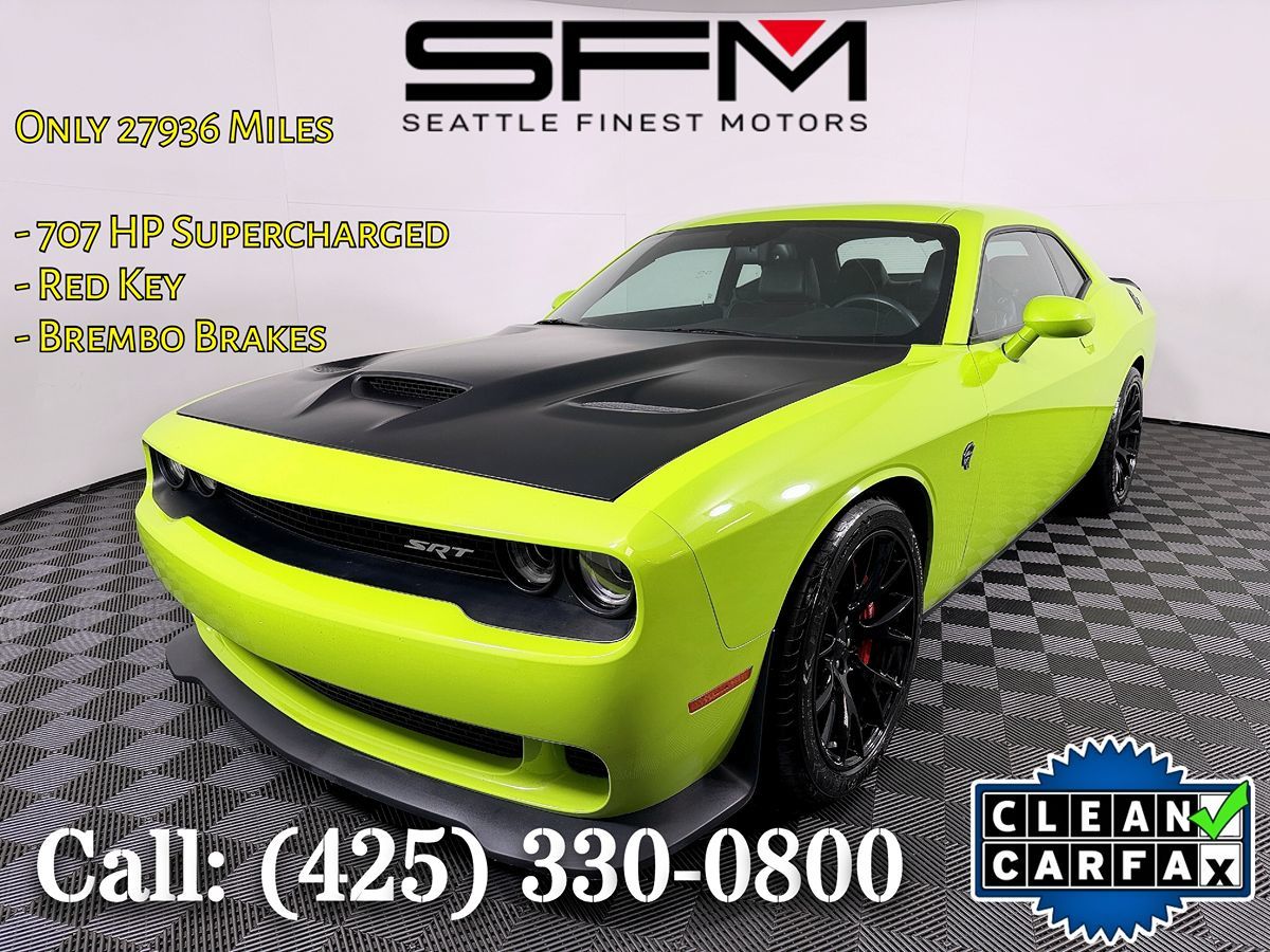 2015 Dodge Challenger SRT Hellcat's photo
