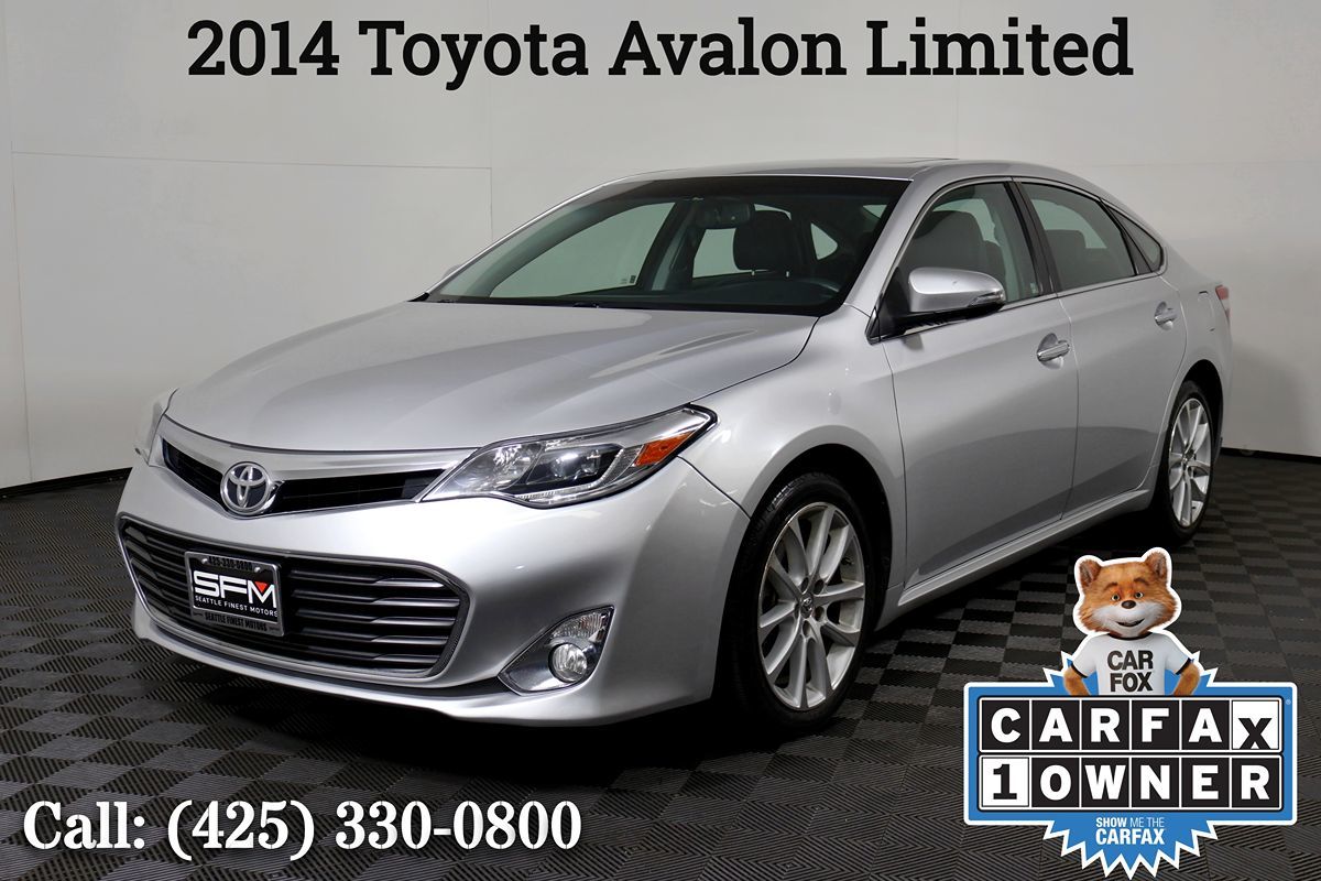 2014 Toyota Avalon Limited's photo