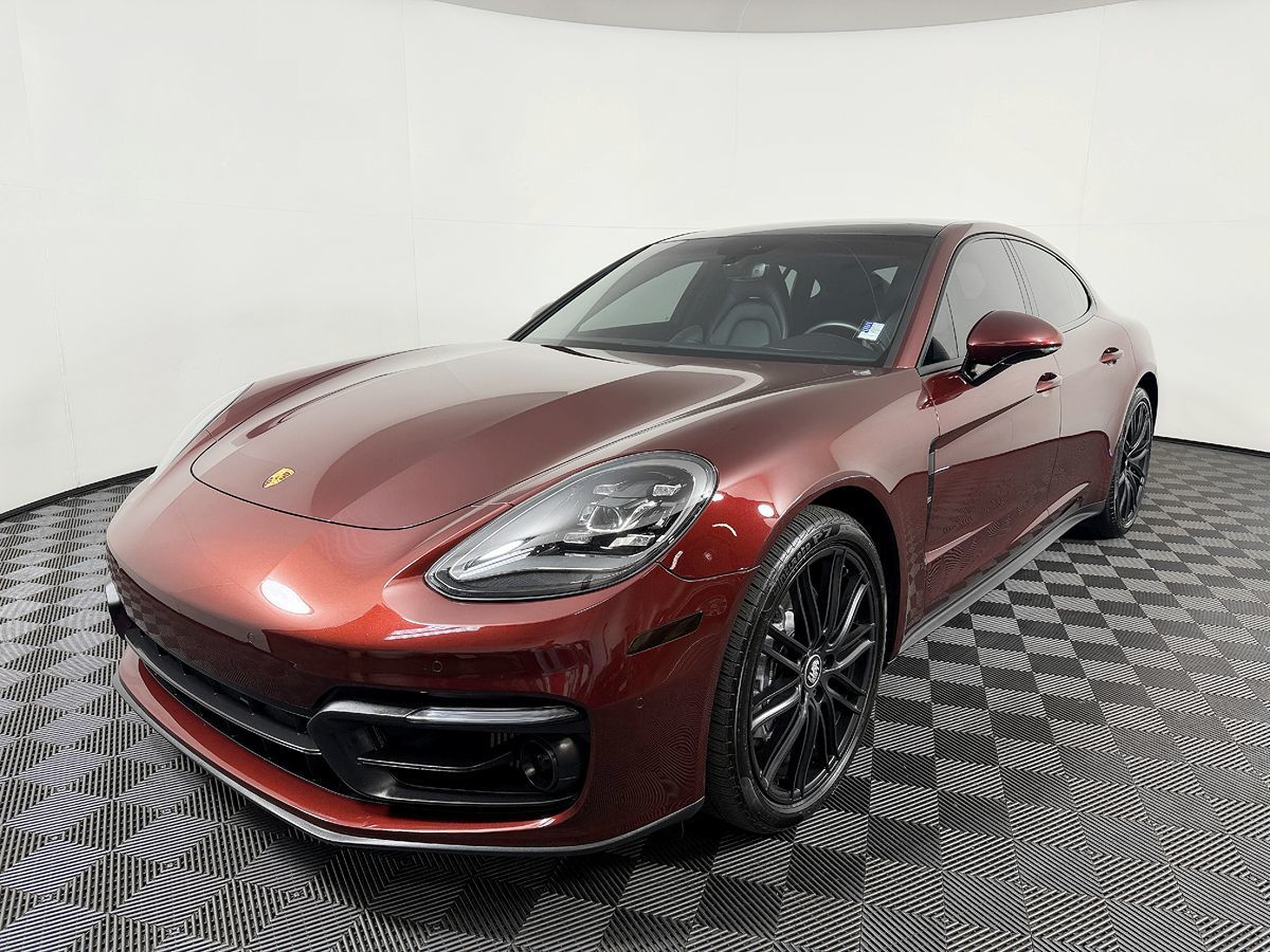 2021 Porsche Panamera 4's photo
