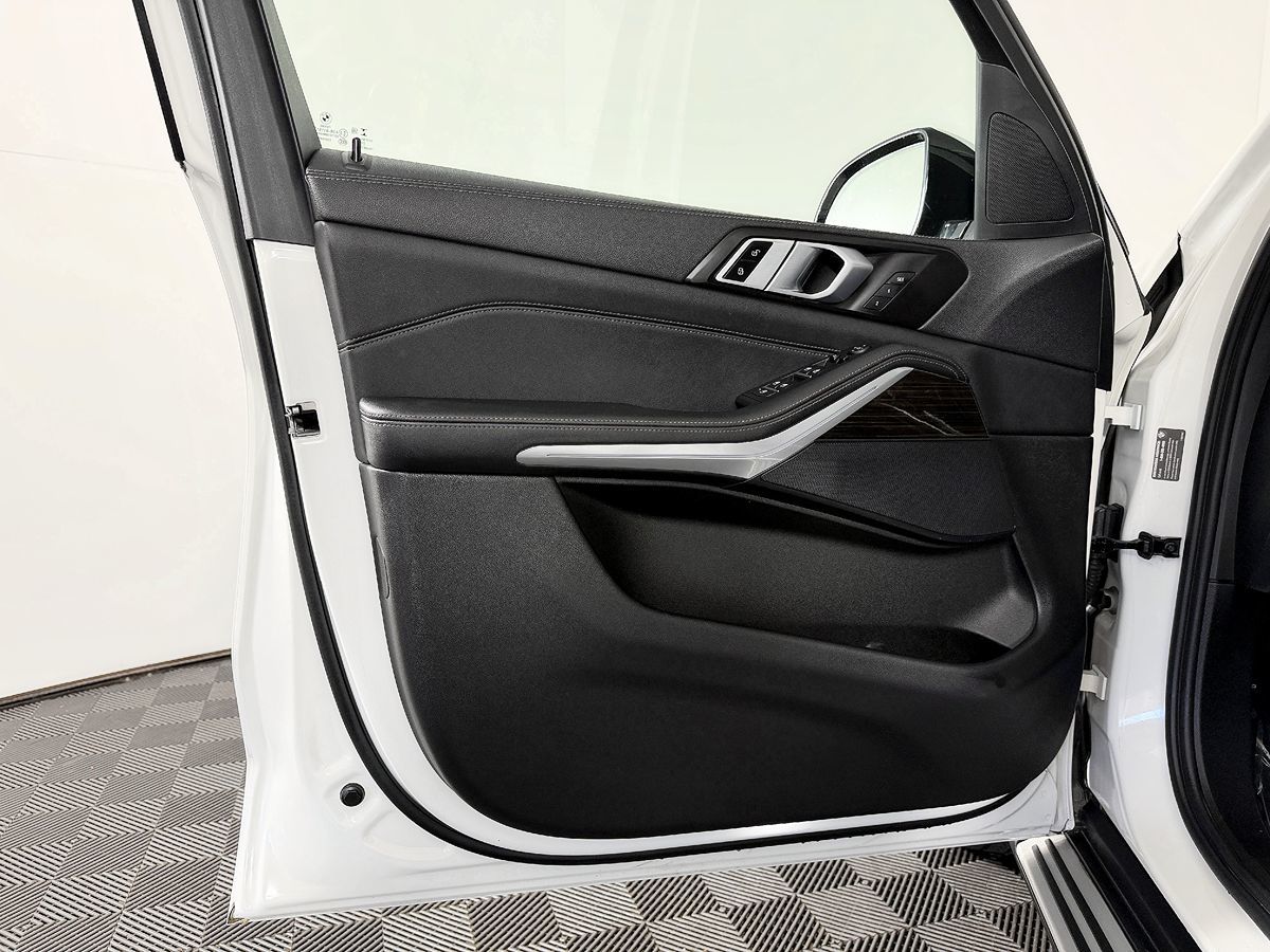 2023 BMW X5 40i - Photo 31