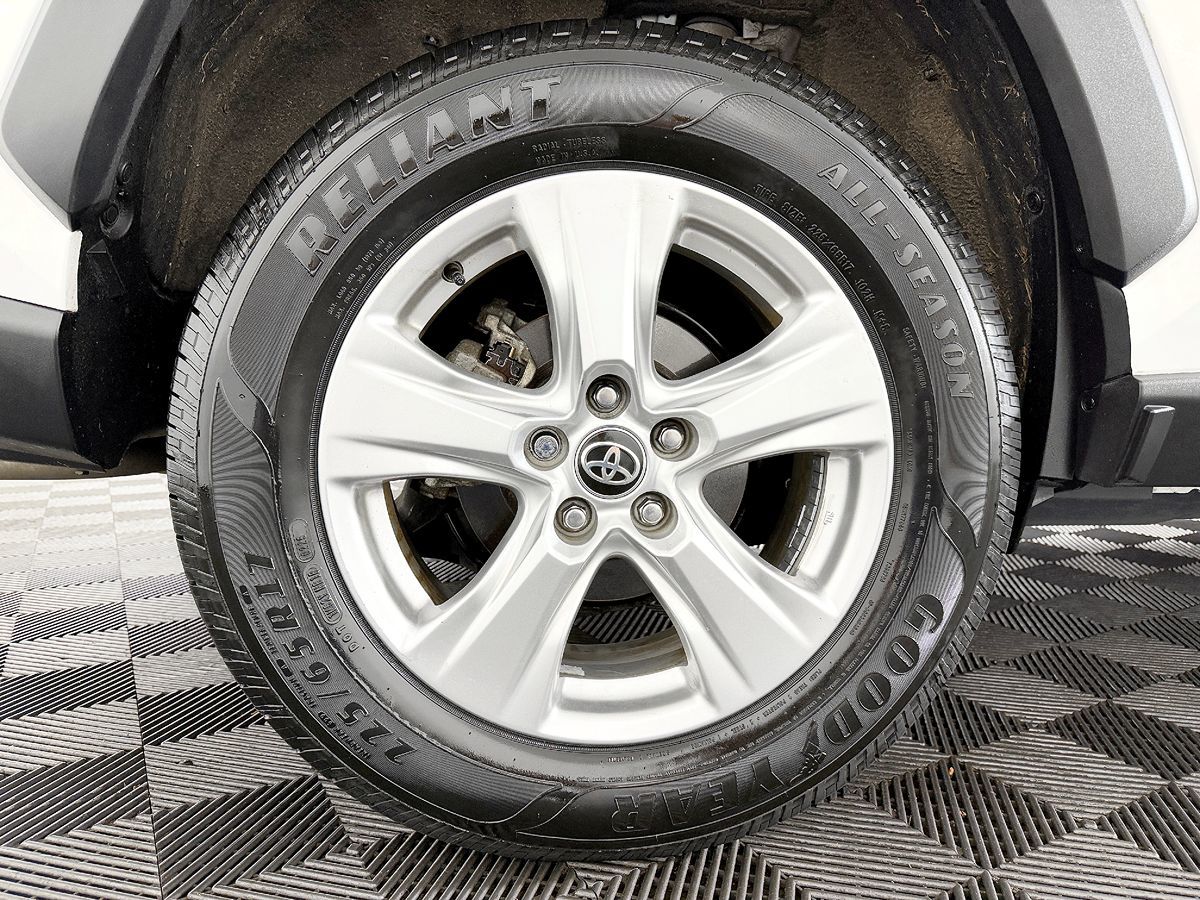 Used 2021 Toyota RAV4 XLE in Lynnwood