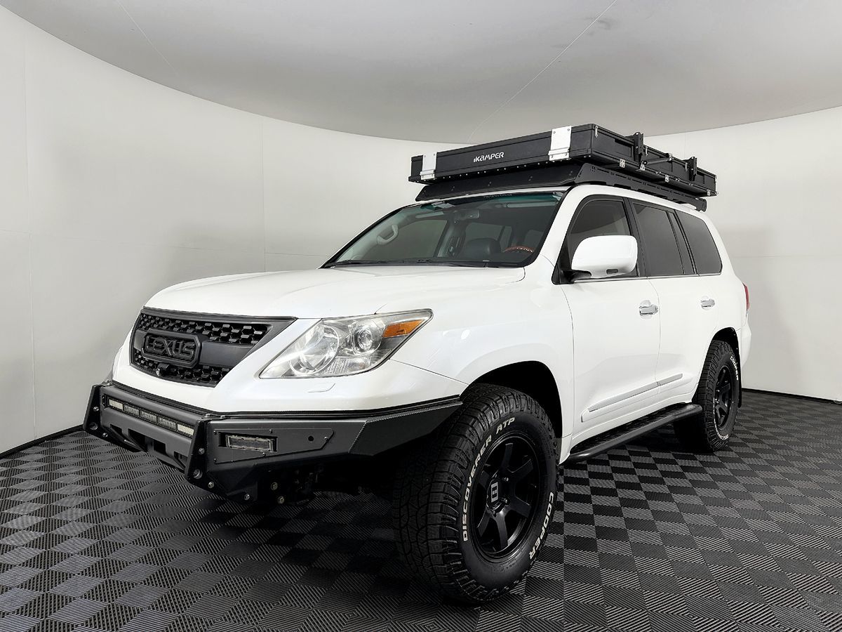 Lexus LX photo 2