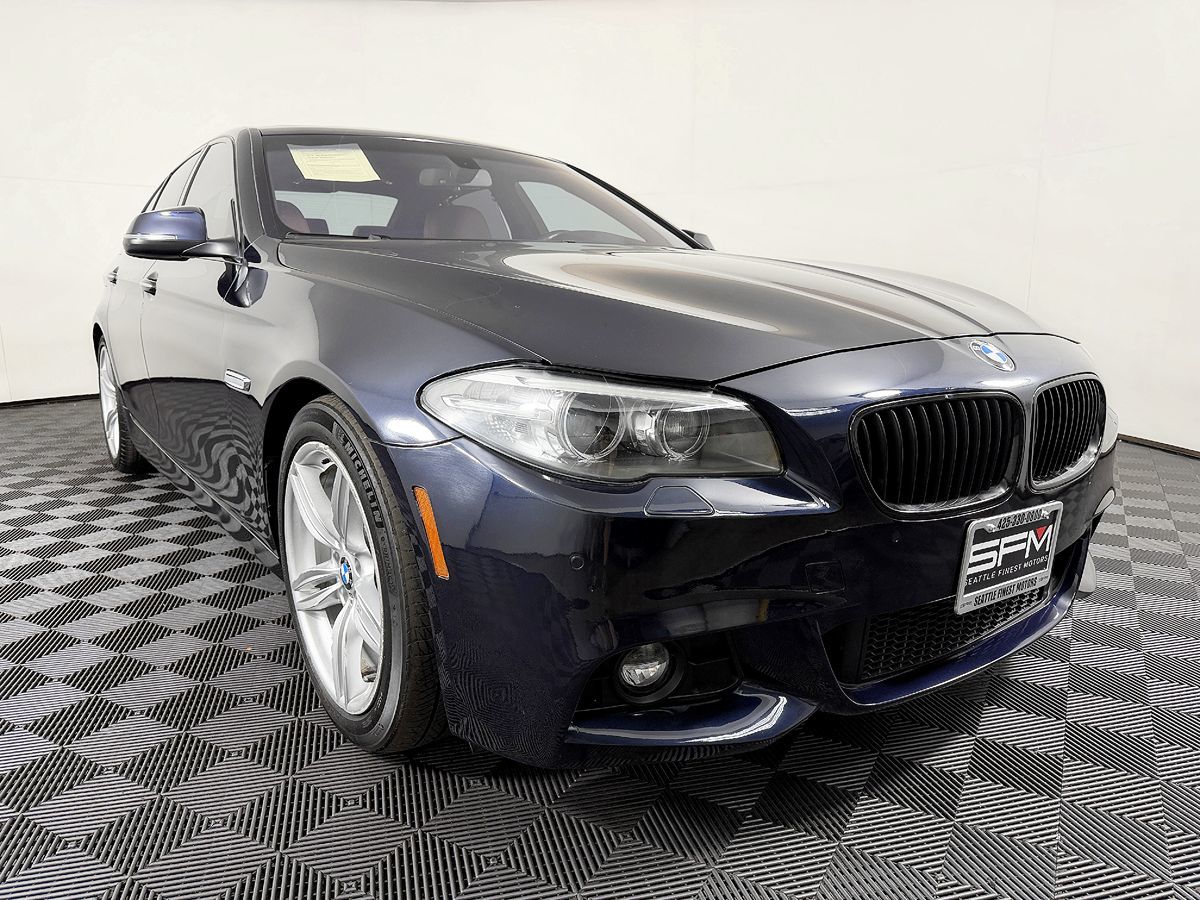BMW 5 Series photo 5