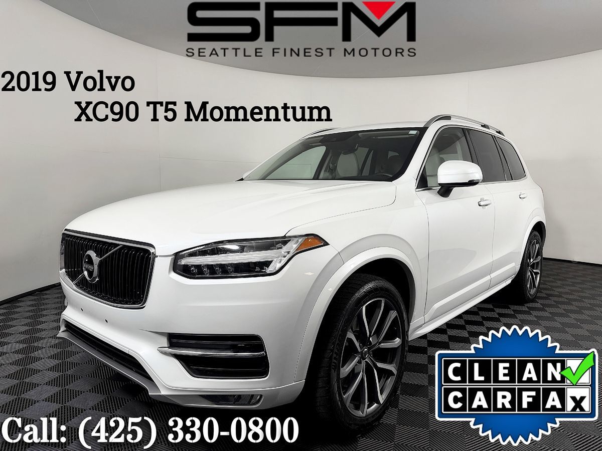 2019 Volvo XC90 Momentum