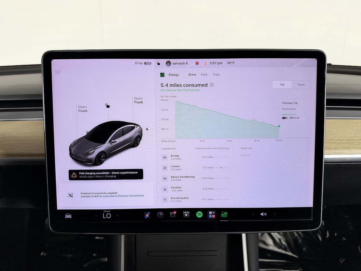 Tesla Model 3 photo 58
