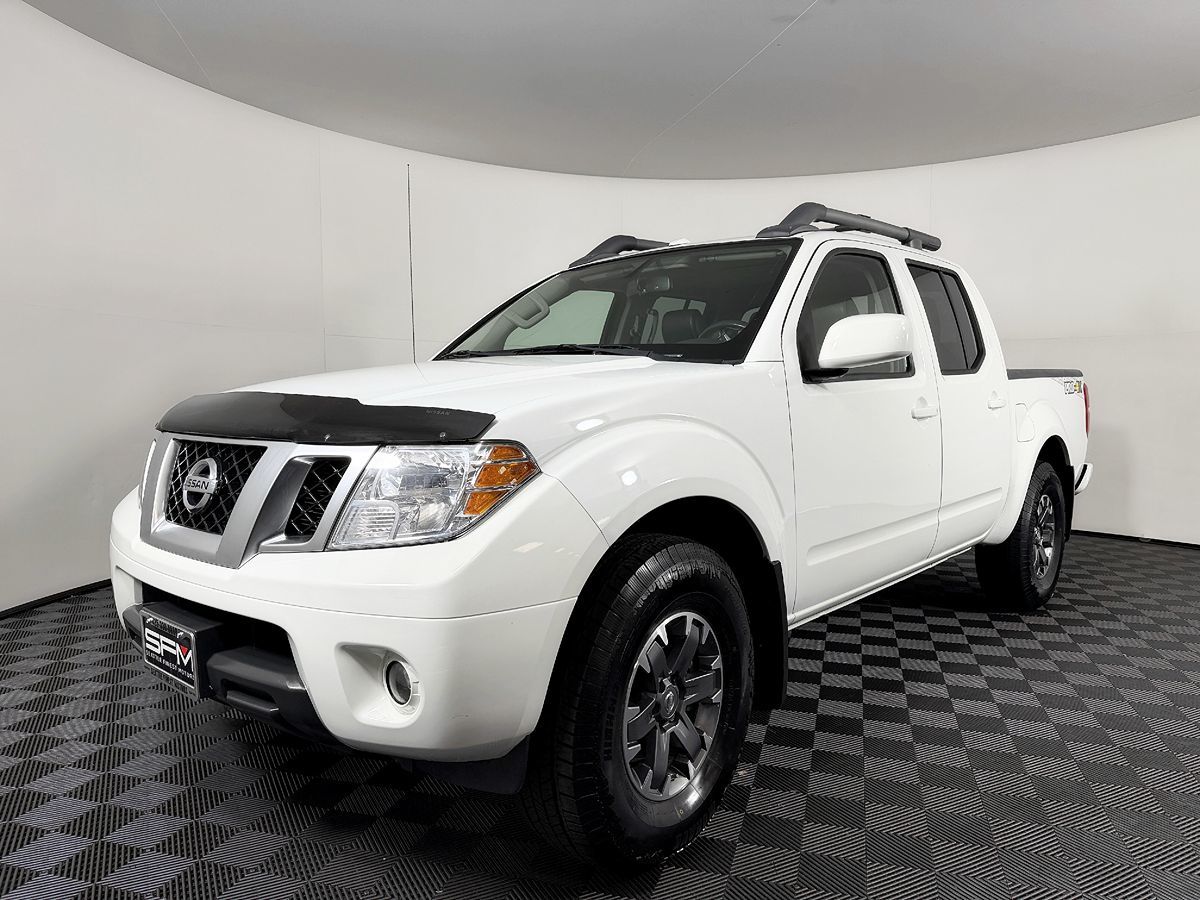 Nissan Frontier photo 2